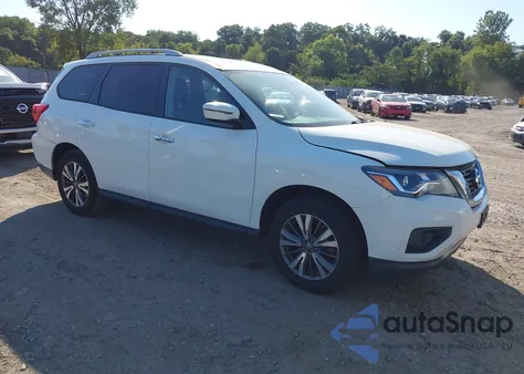 2017 Nissan Pathfinder S z USA, uszkodzony, nr VIN 5N1DR2MMXHC907991